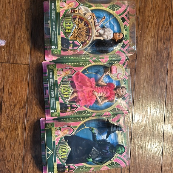 Mattel Wicked Movie Glinda Nessarose Elphaba Dolls MISPRINT ERROR  NEW s… - Picture 11 of 11